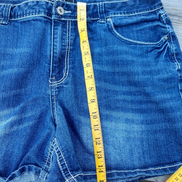 Cato Jean shorts blue bling 4 Pockets zip size 18 - Picture 6 of 9